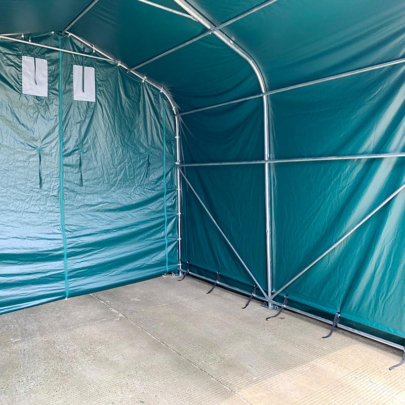 Nơi trú ẩn bóng râm đồng cỏ 4x4m-2,6m Kho lưu trữ ngoài trời hạng nặng Nhà kho Corral Shelter