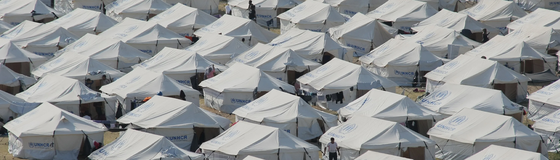 Lều cứu trợ / Lều khẩn cấp